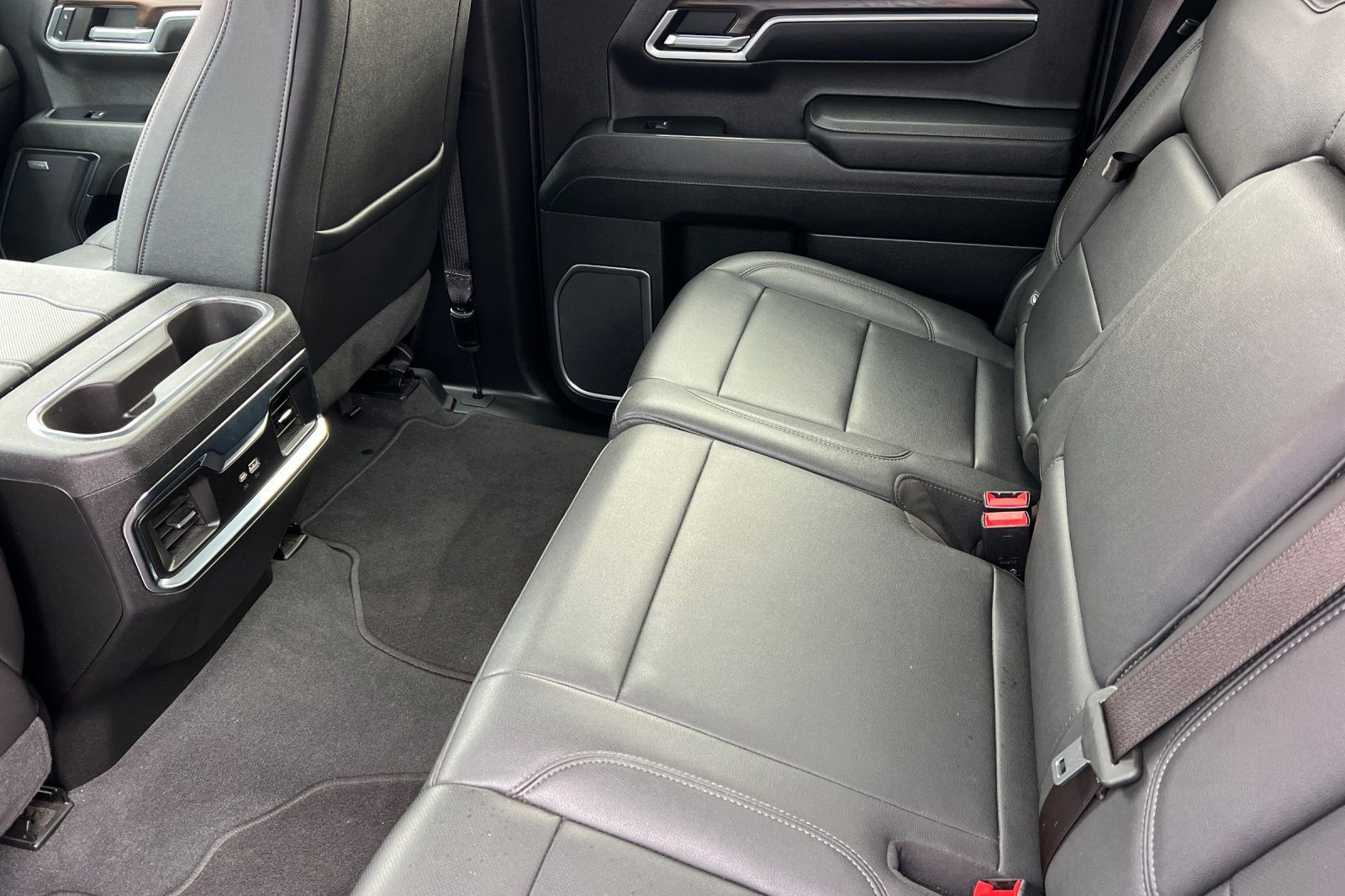 Used 2023 GMC Sierra 1500 SLT w/ SLT Premium Package image 15