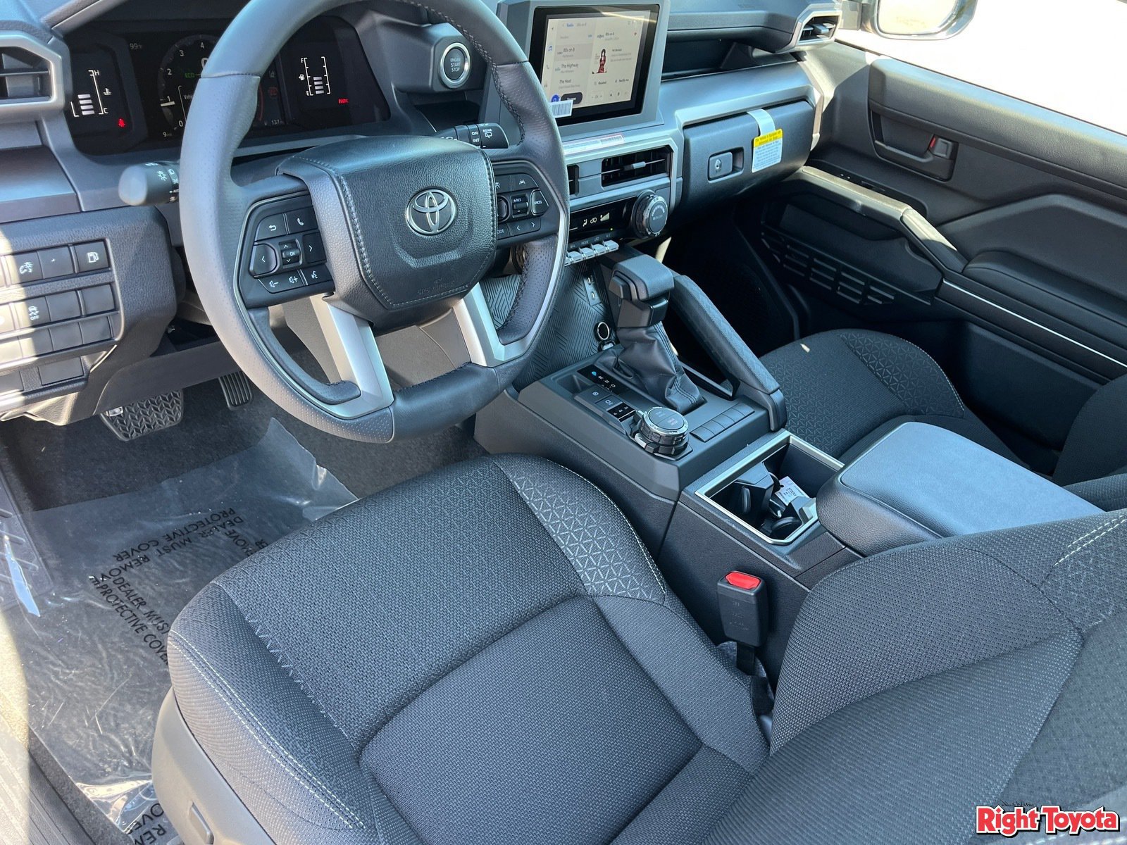 New 2026 Toyota 4Runner SR5 AWD/4WD image 17