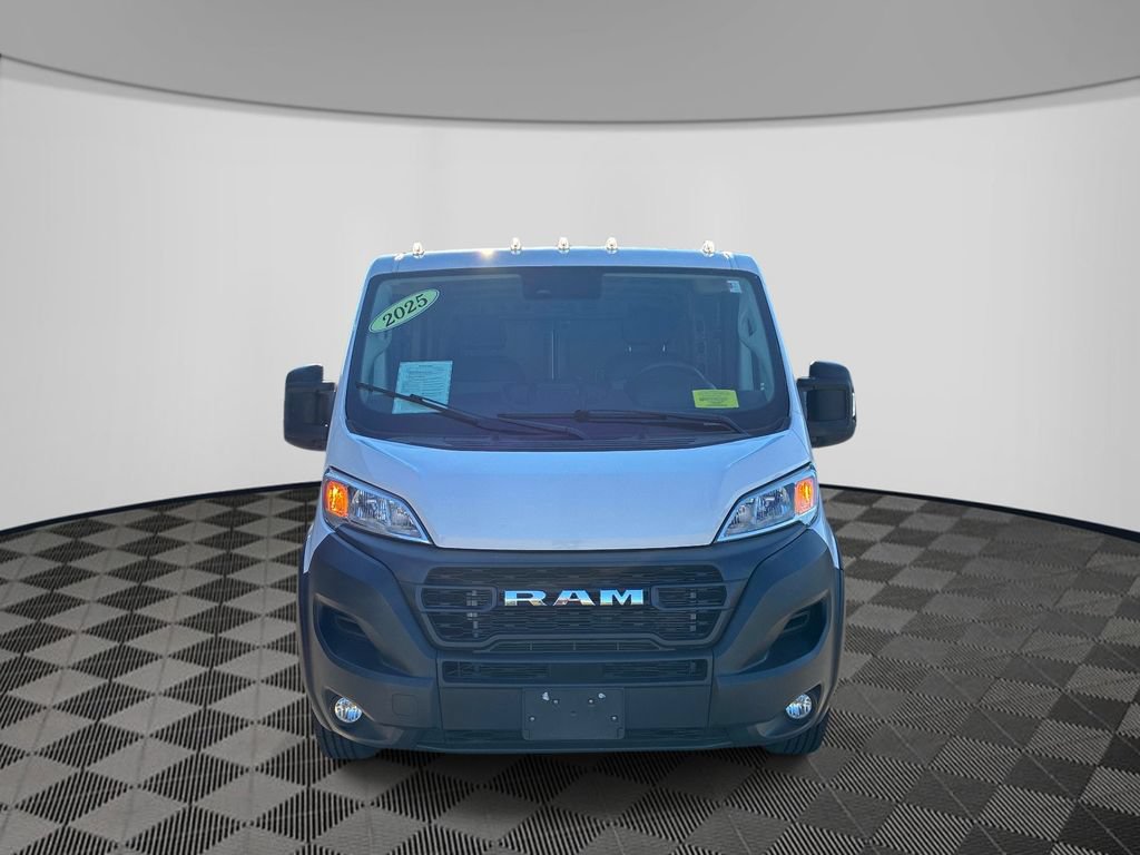 Used 2025 RAM ProMaster 2500 w/ Convenience Group FWD image 2