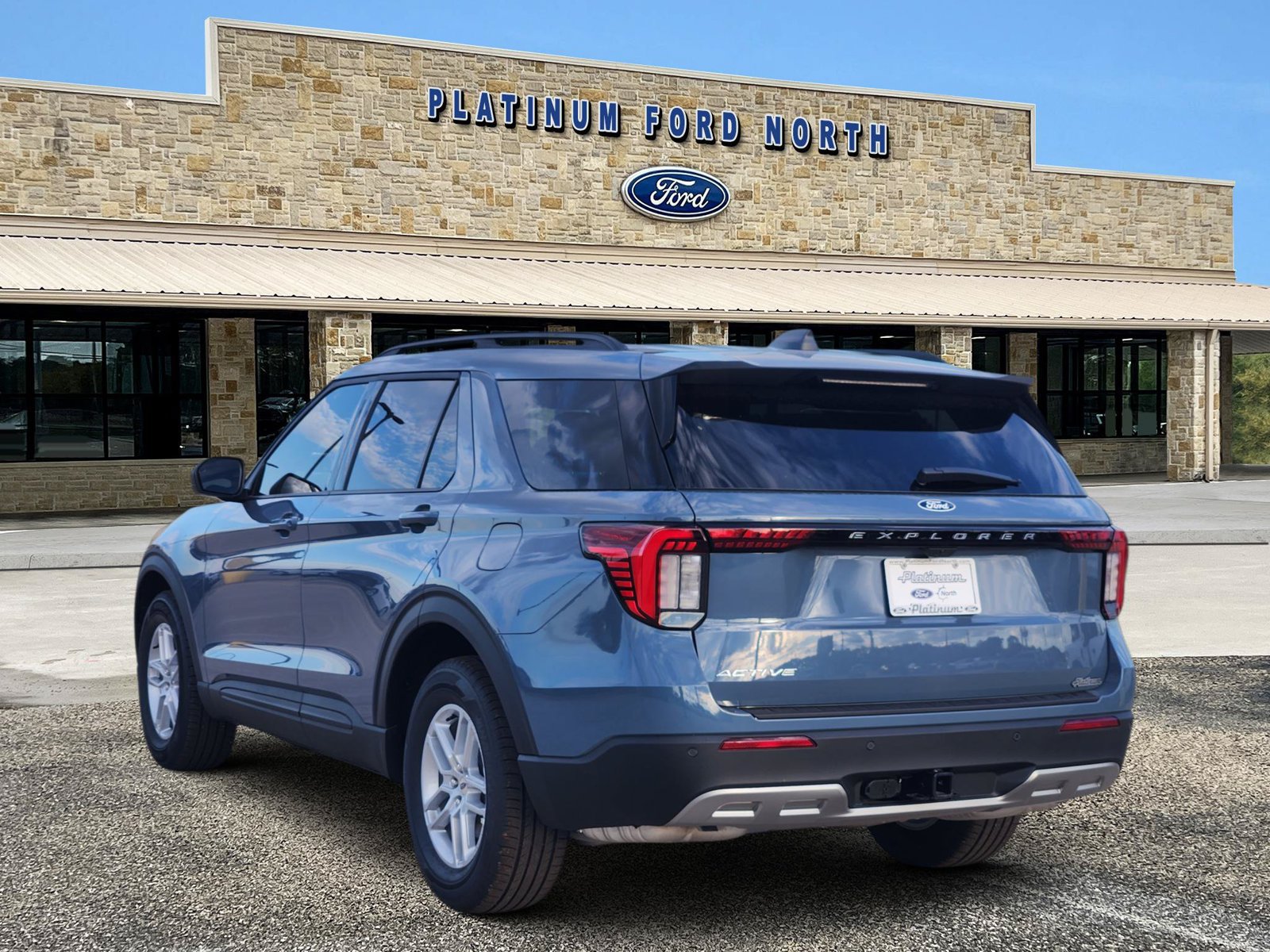 New 2027 Ford Explorer Active w/ Active Comfort Package RWD image 4