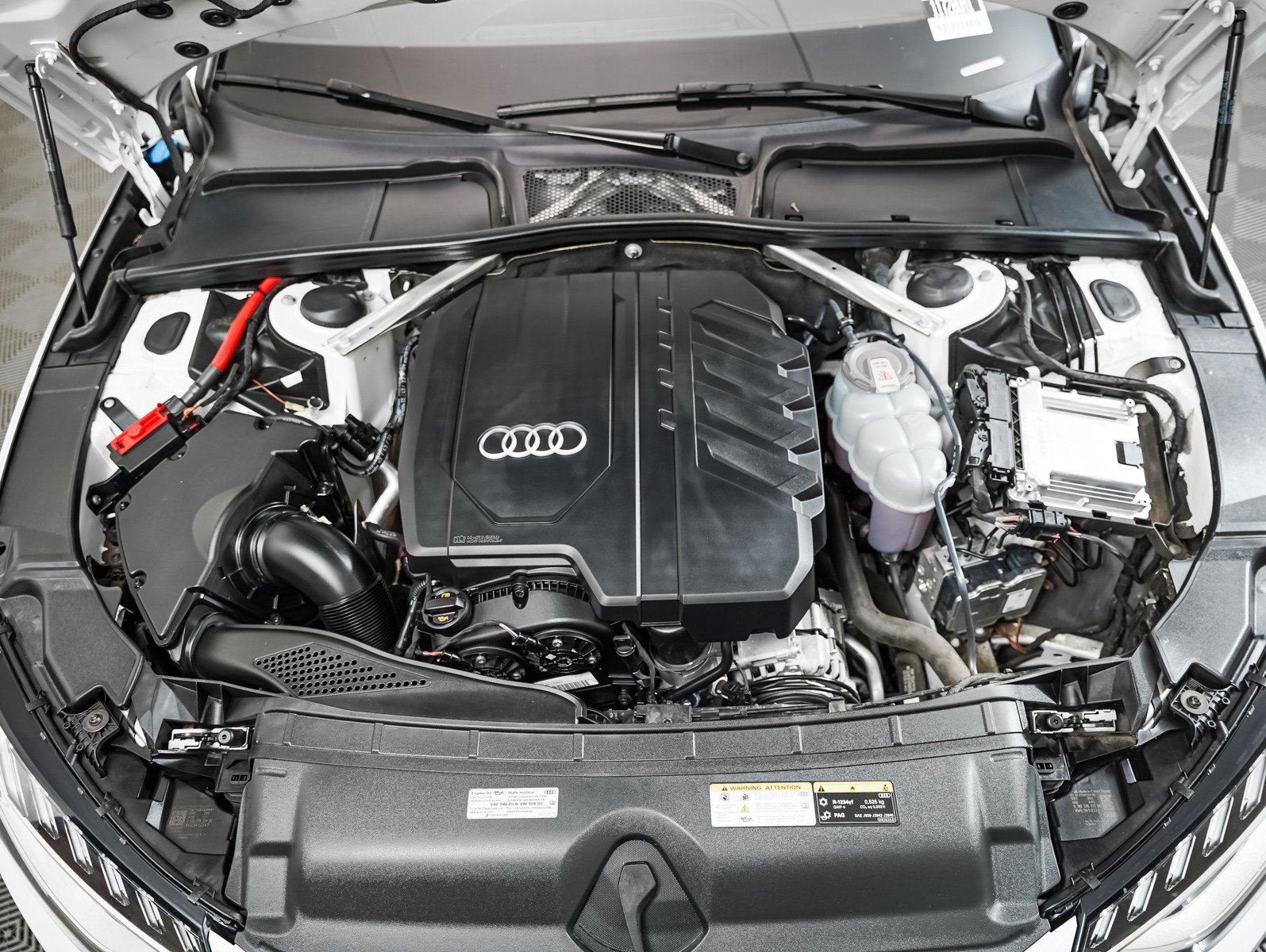 Used 2023 Audi A4 2.0T Premium Plus w/ Premium Plus Package image 4