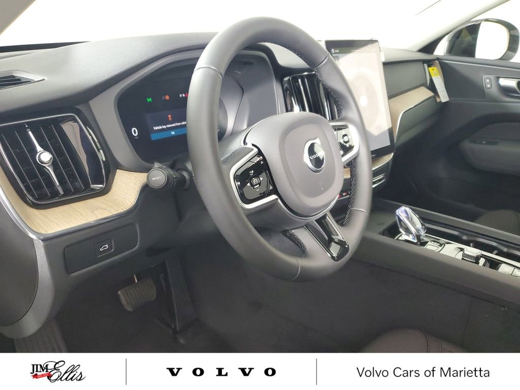 New 2026 Volvo XC60 B5 Plus w/ Protection Package Premier image 24
