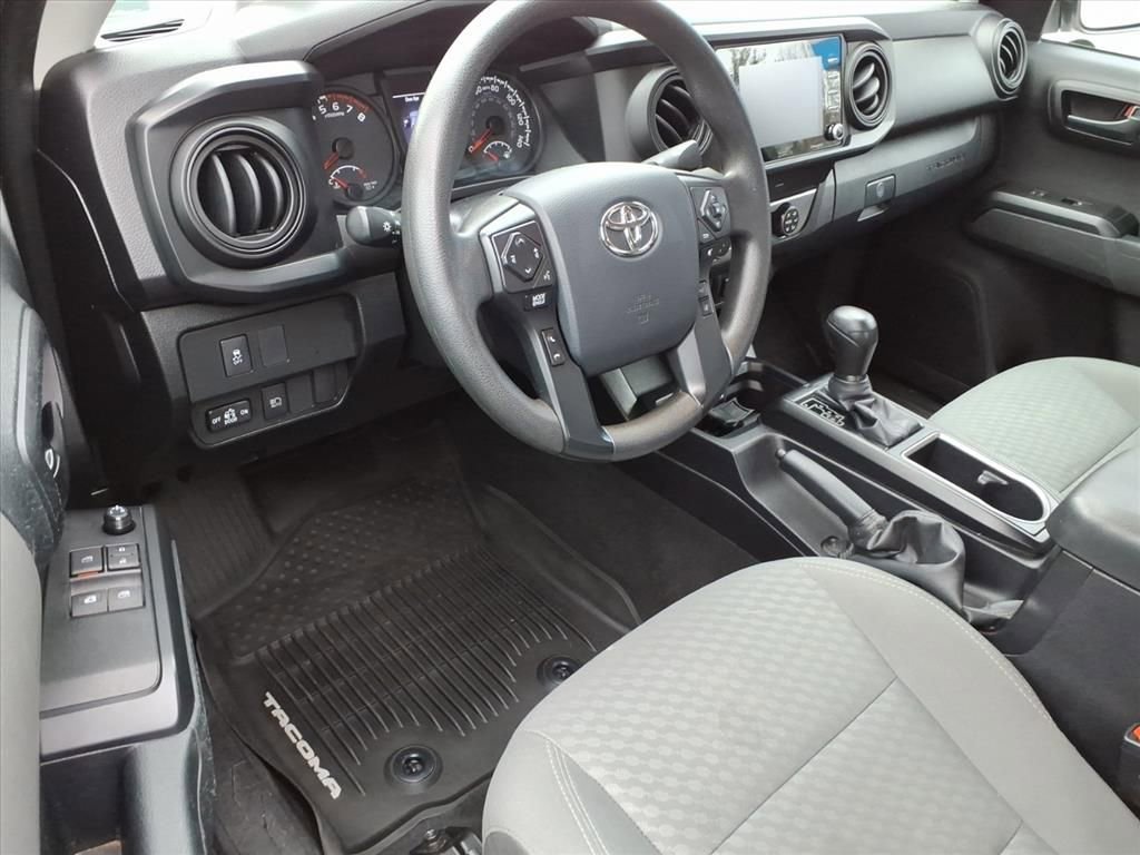 Used 2020 Toyota Tacoma SR image 15