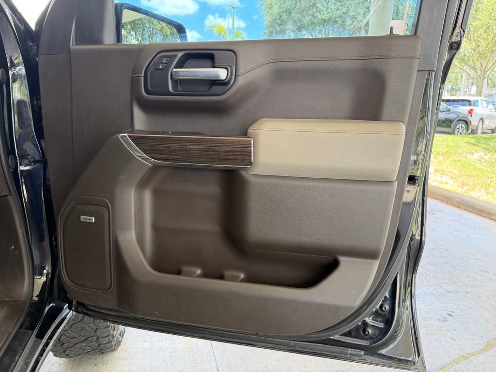 Used 2021 Chevrolet Silverado 1500 LT Trail Boss w/ Convenience Package II AWD/4WD image 28