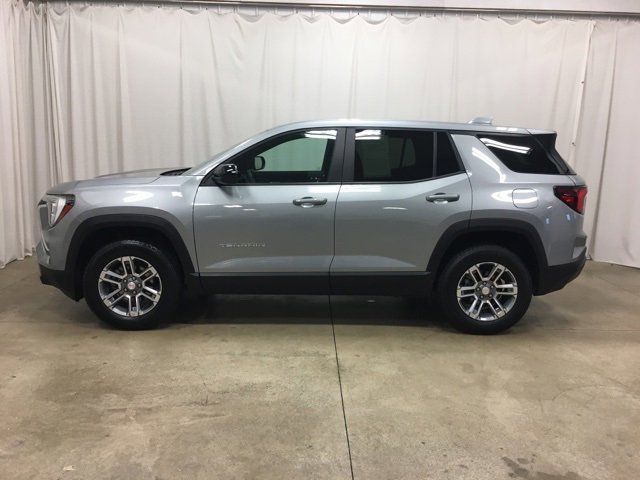 Used 2025 GMC Terrain Elevation image 7