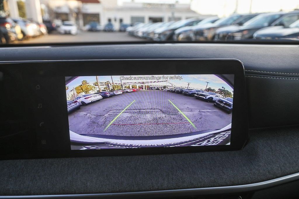 Used 2026 Nissan Kicks SV FWD image 26