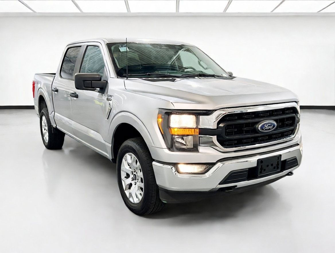 Used 2023 Ford F150 XLT AWD/4WD image 3