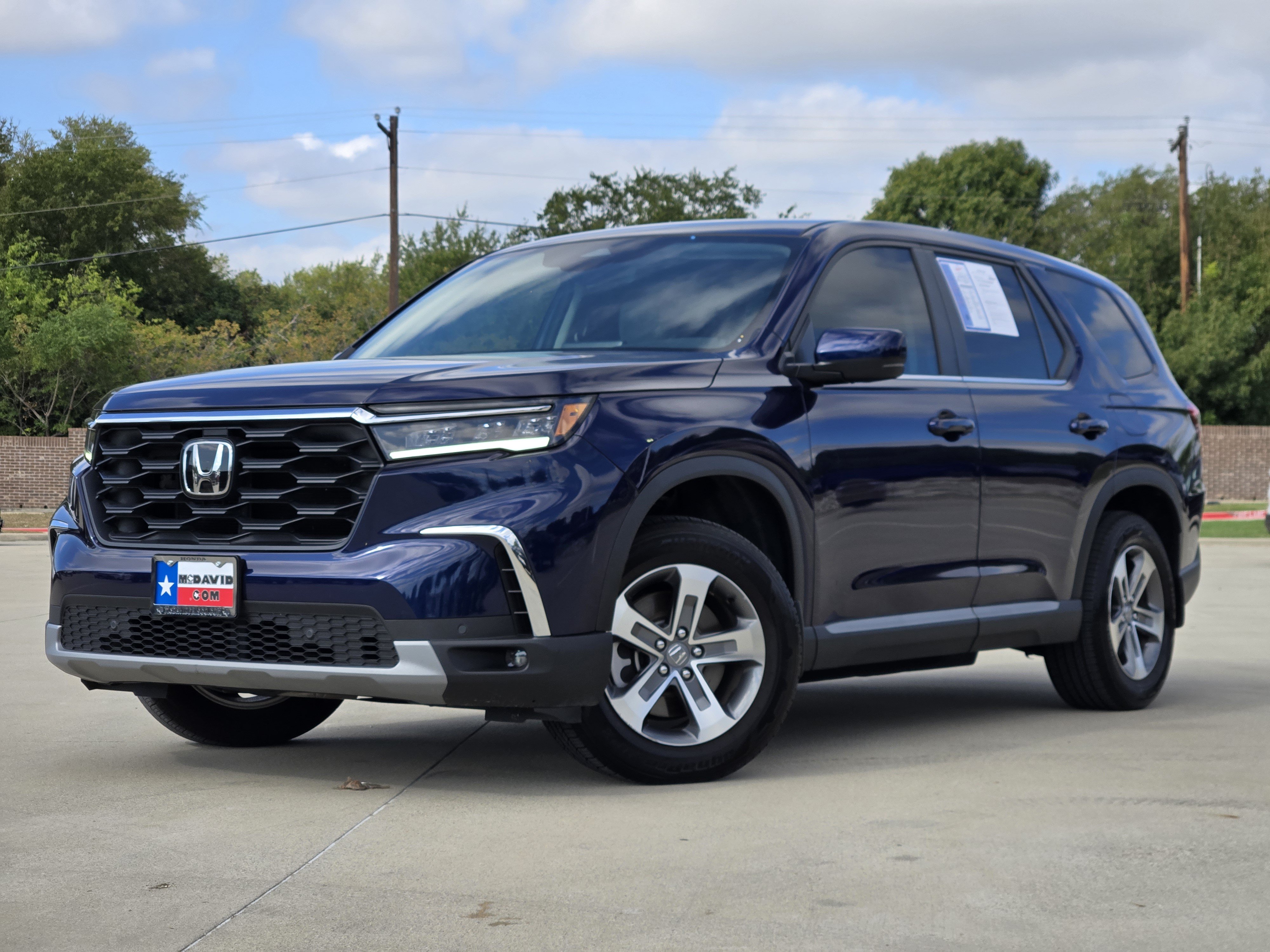 Certified 2025 Honda Pilot EX-L image 1