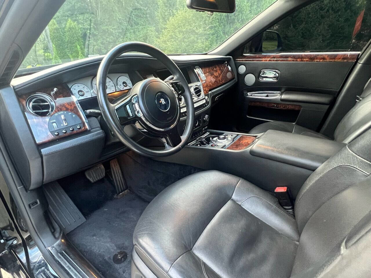Used 2013 Rolls-Royce Ghost image 21