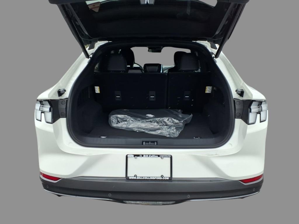 New 2026 Ford Mustang Mach-E GT AWD/4WD image 8