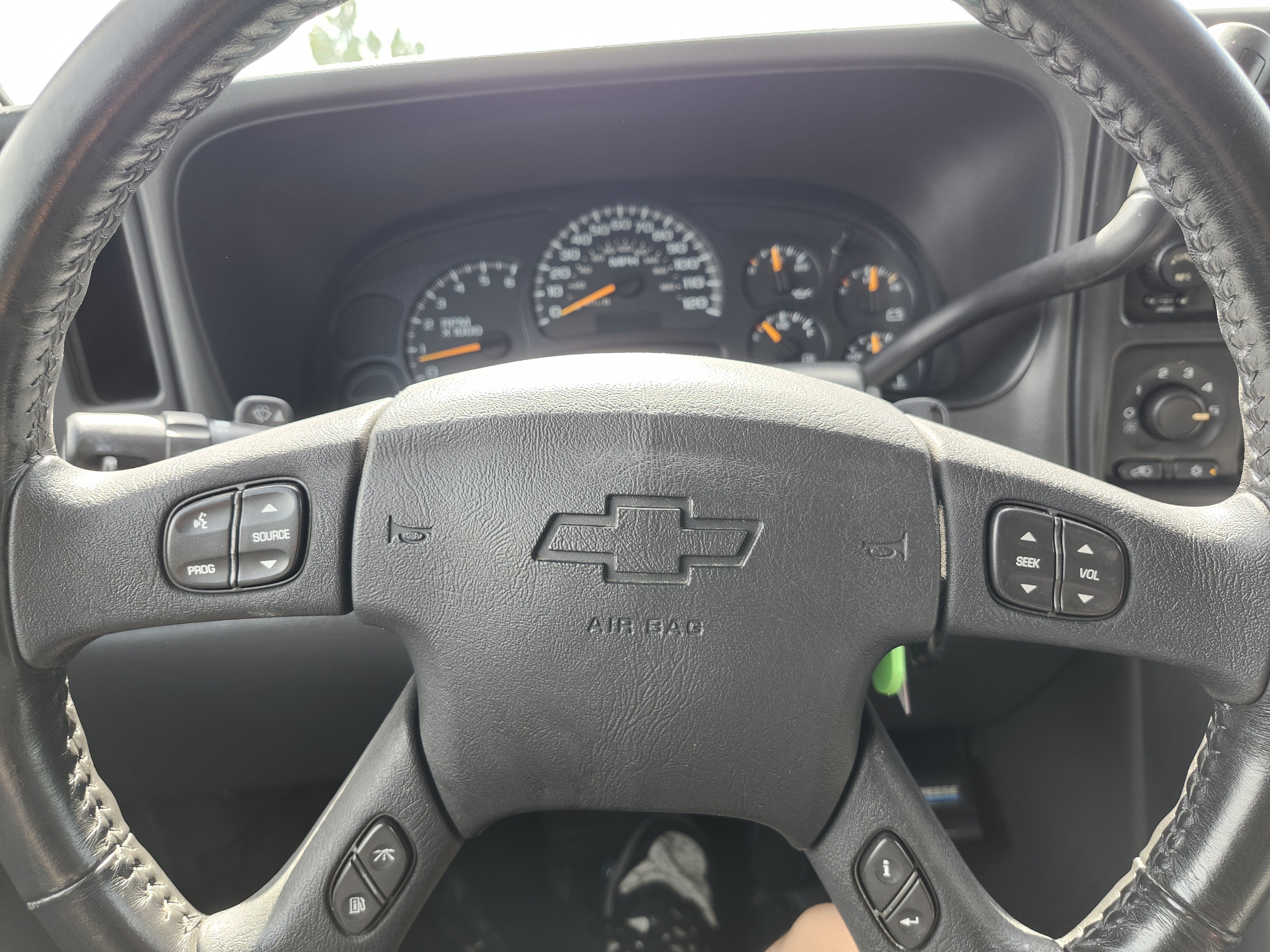 Used 2005 Chevrolet Silverado 1500 LS w/ Safe And Sound Package RWD image 25