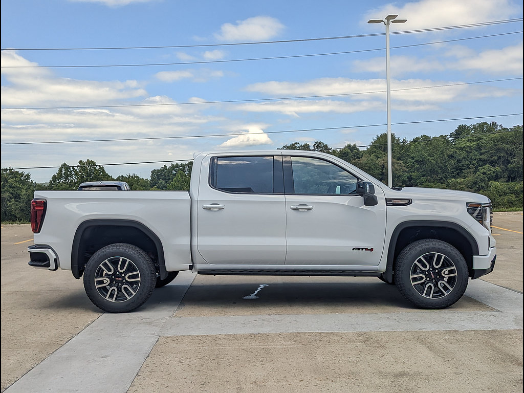 New 2026 GMC Sierra 1500 AT4 w/ AT4 Premium Package AWD/4WD image 6