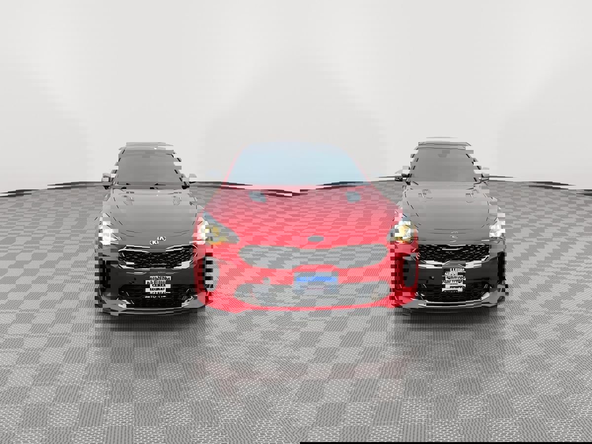 Used 2020 Kia Stinger GT-Line w/ Sun & Sound Package image 2