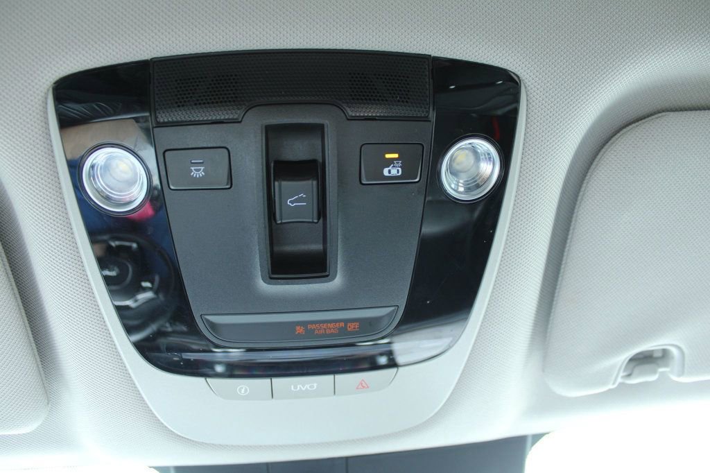 Used 2021 Kia Sorento EX w/ EX AWD X-Line Package image 21