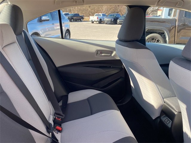 Used 2026 Toyota Corolla LE image 13