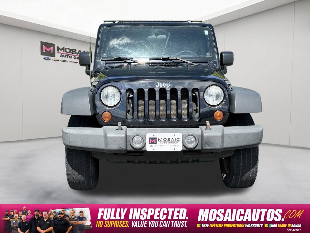 Used 2009 Jeep Wrangler Unlimited X AWD/4WD image 2