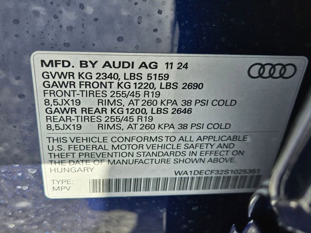 New 2025 Audi Q3 2.0T Premium image 17