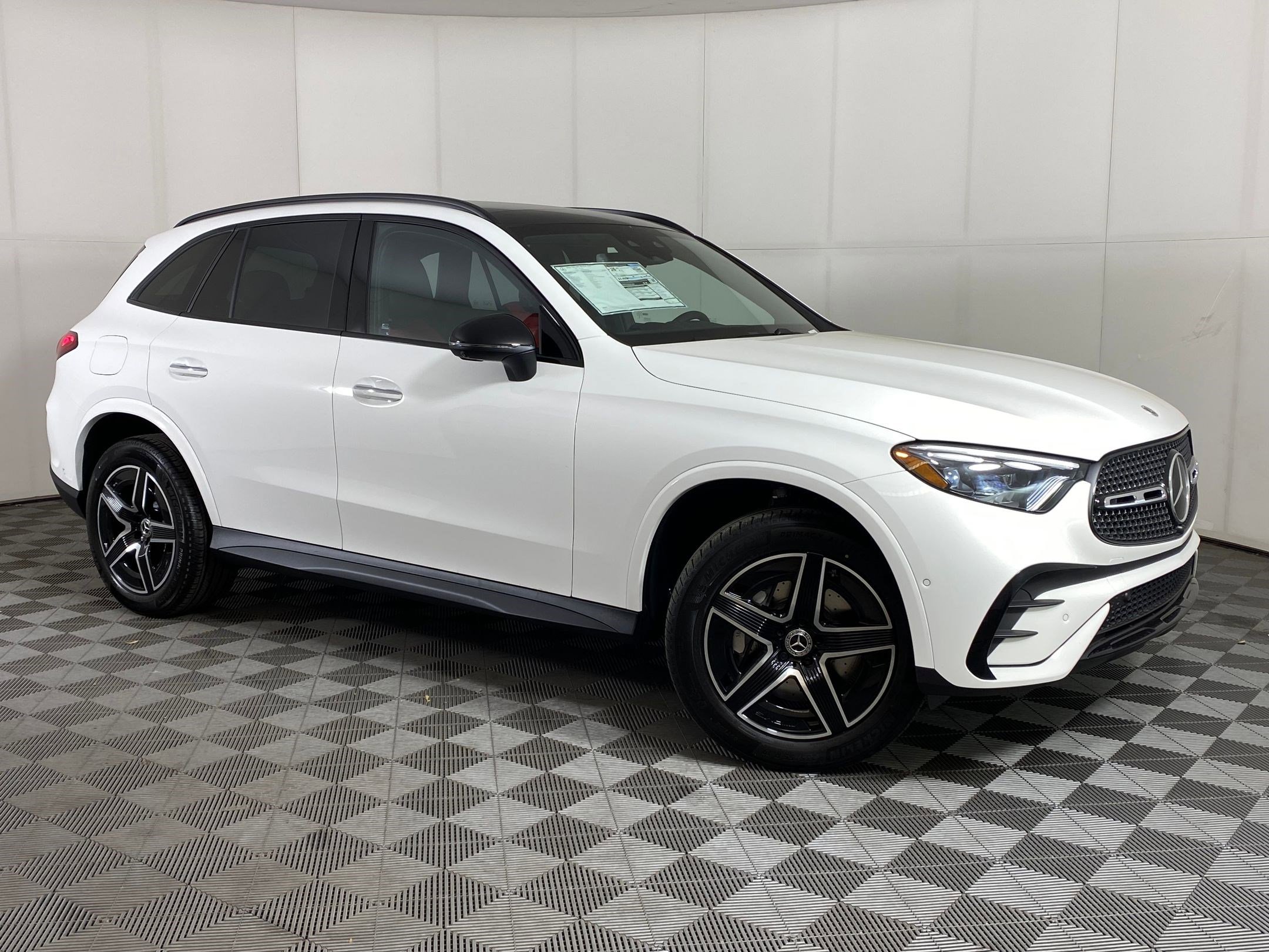 New 2026 Mercedes-Benz GLC 300 4MATIC image 6