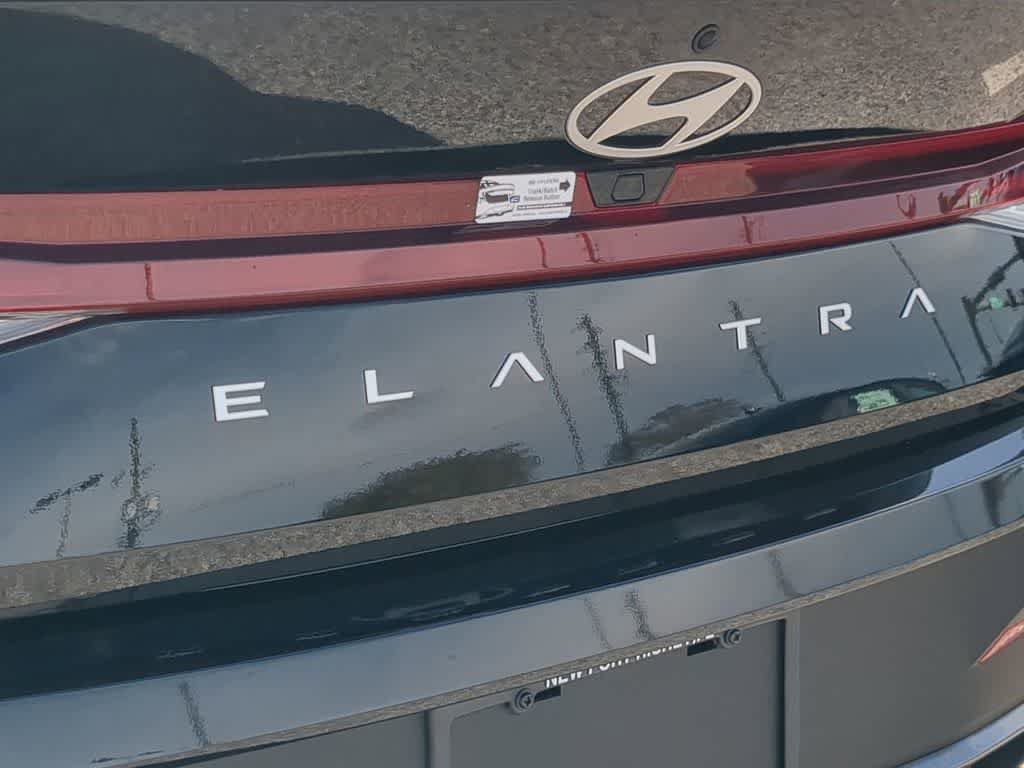 New 2026 Hyundai Elantra Sport FWD image 13