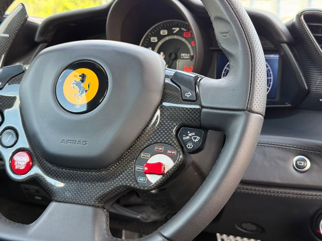 Used 2019 Ferrari 488 Spider RWD image 15