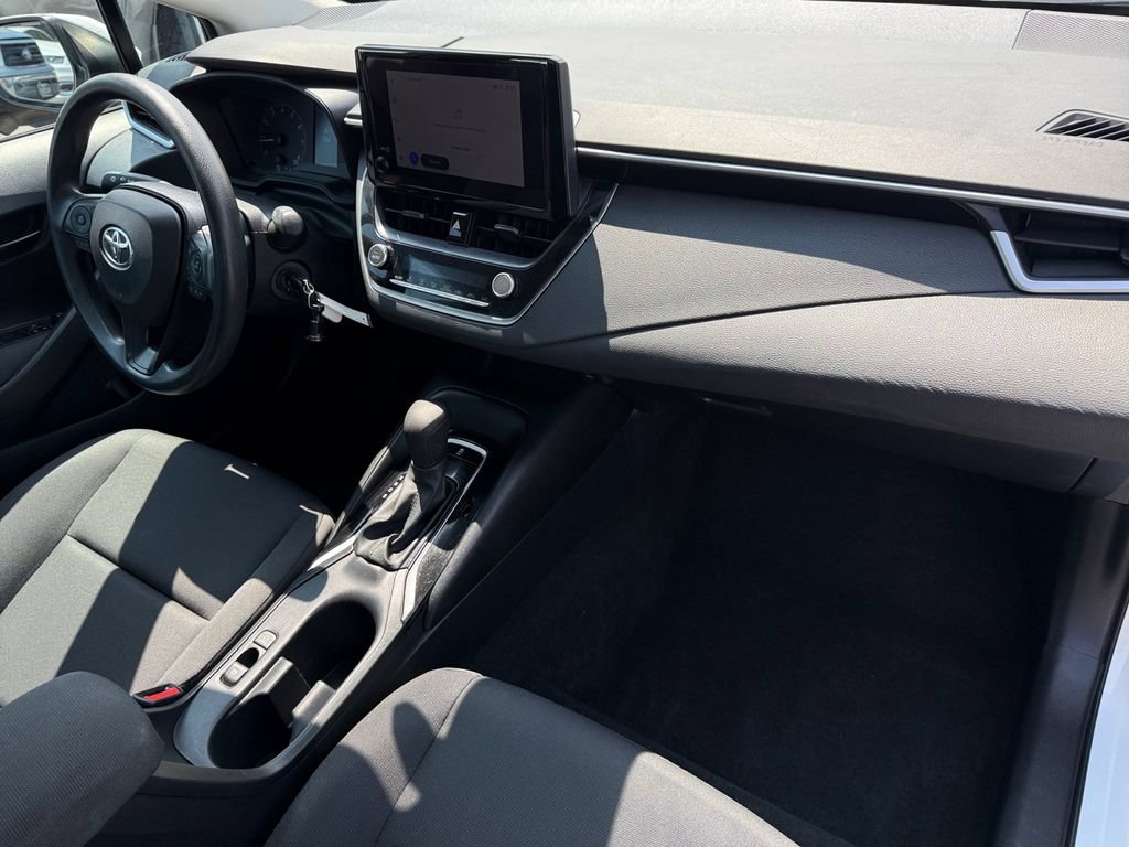 Certified 2024 Toyota Corolla LE FWD image 17