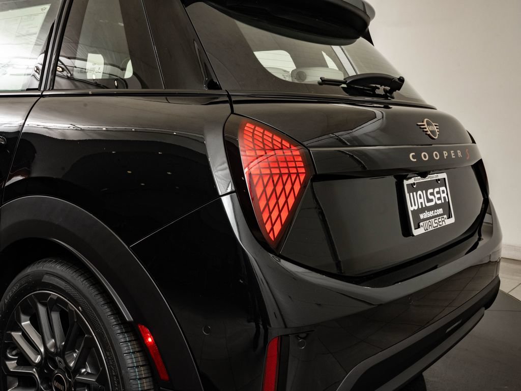 New 2026 MINI Cooper S FWD image 18