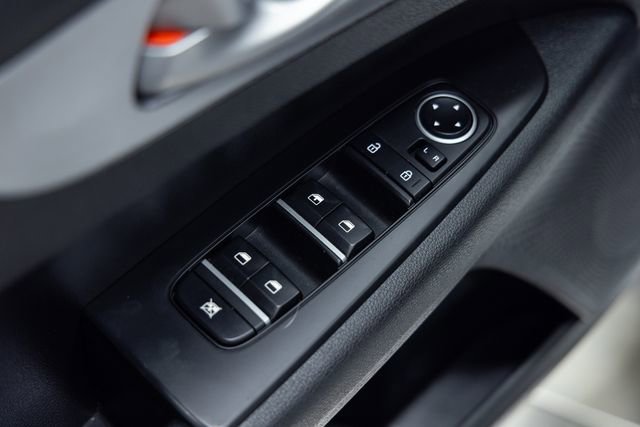 Used 2023 Kia Forte LXS image 12