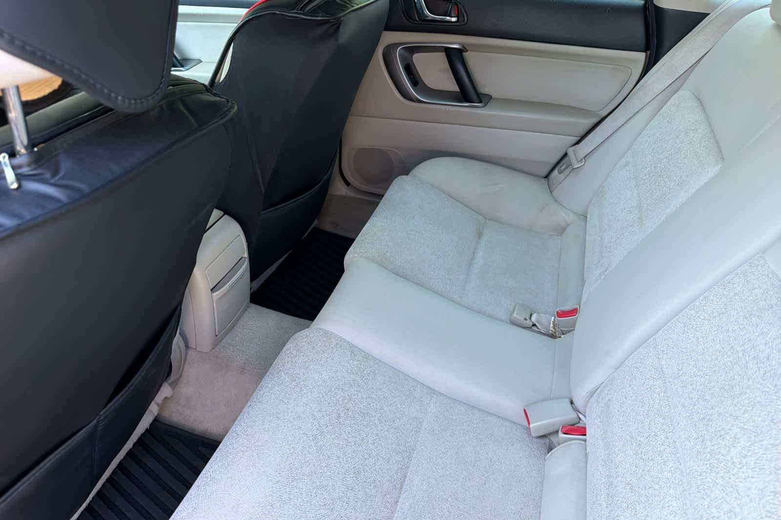 Used 2008 Subaru Outback 2.5i AWD/4WD image 4