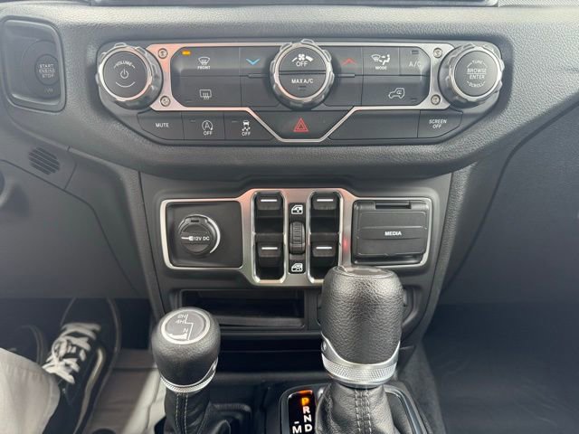 New 2025 Jeep Wrangler Sport S image 27