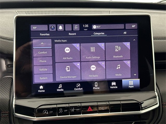 Used 2024 Jeep Compass Trailhawk image 11