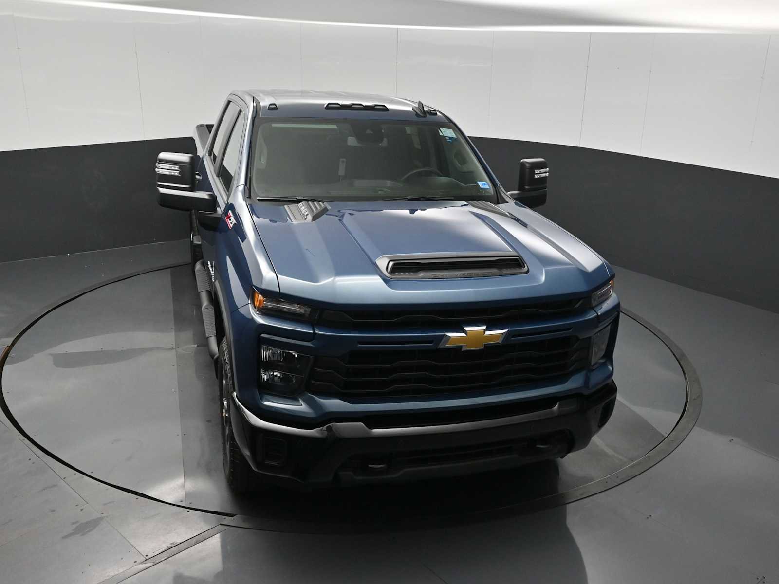 New 2026 Chevrolet Silverado 2500 Custom w/ Custom Value Package image 16
