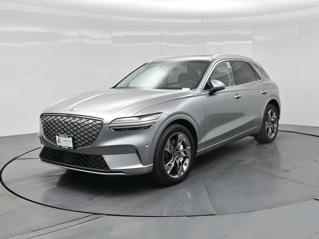 Used 2025 Genesis Electrified GV70 w/ Prestige Package AWD/4WD image 28
