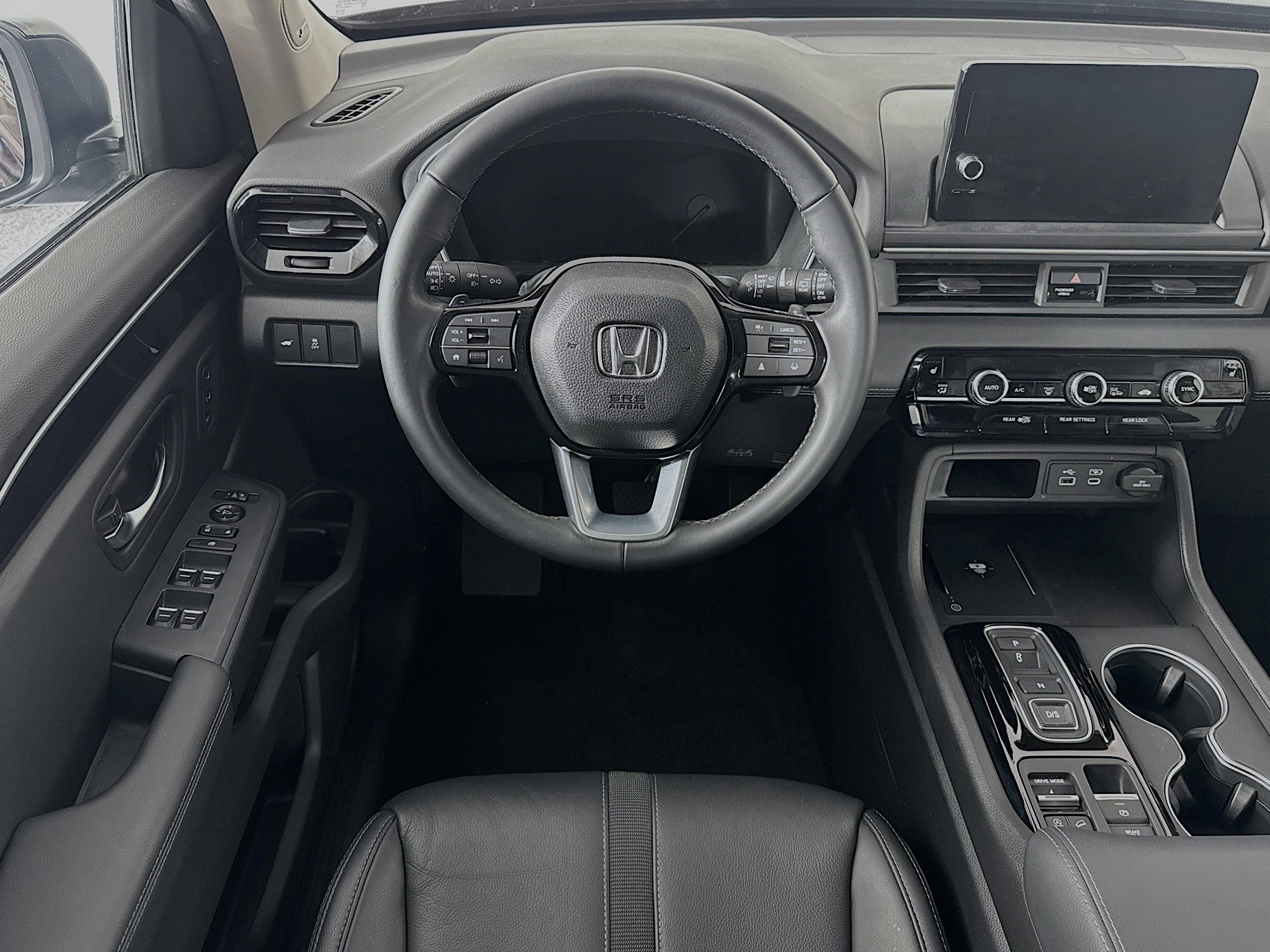 Certified 2023 Honda Pilot Touring image 24