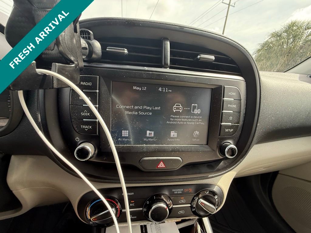 Used 2021 Kia Soul LX FWD image 18
