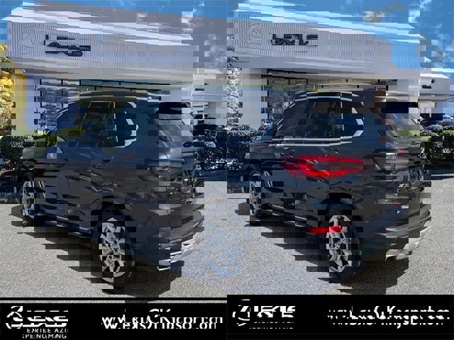 Used 2023 BMW X5 sDrive40i image 3