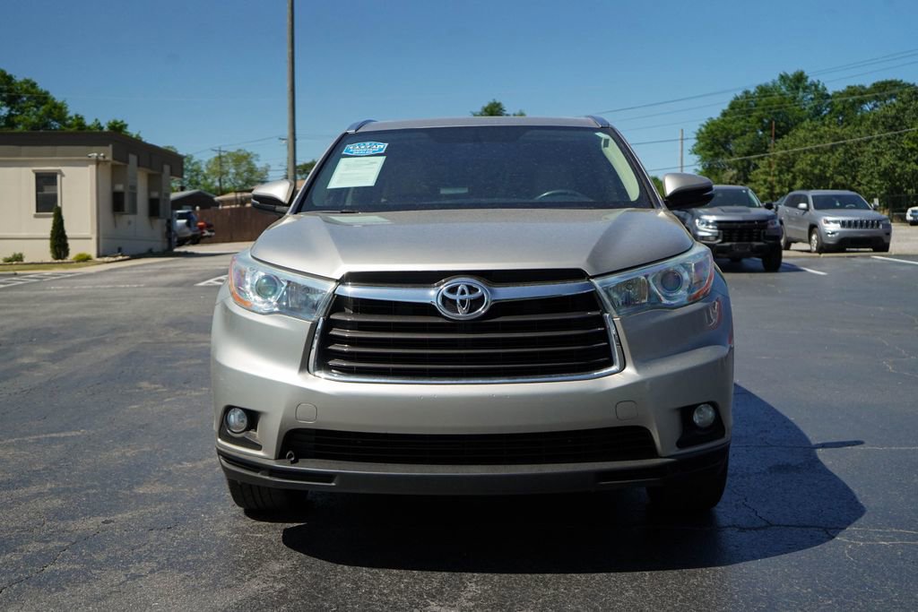 Used 2015 Toyota Highlander XLE FWD image 15