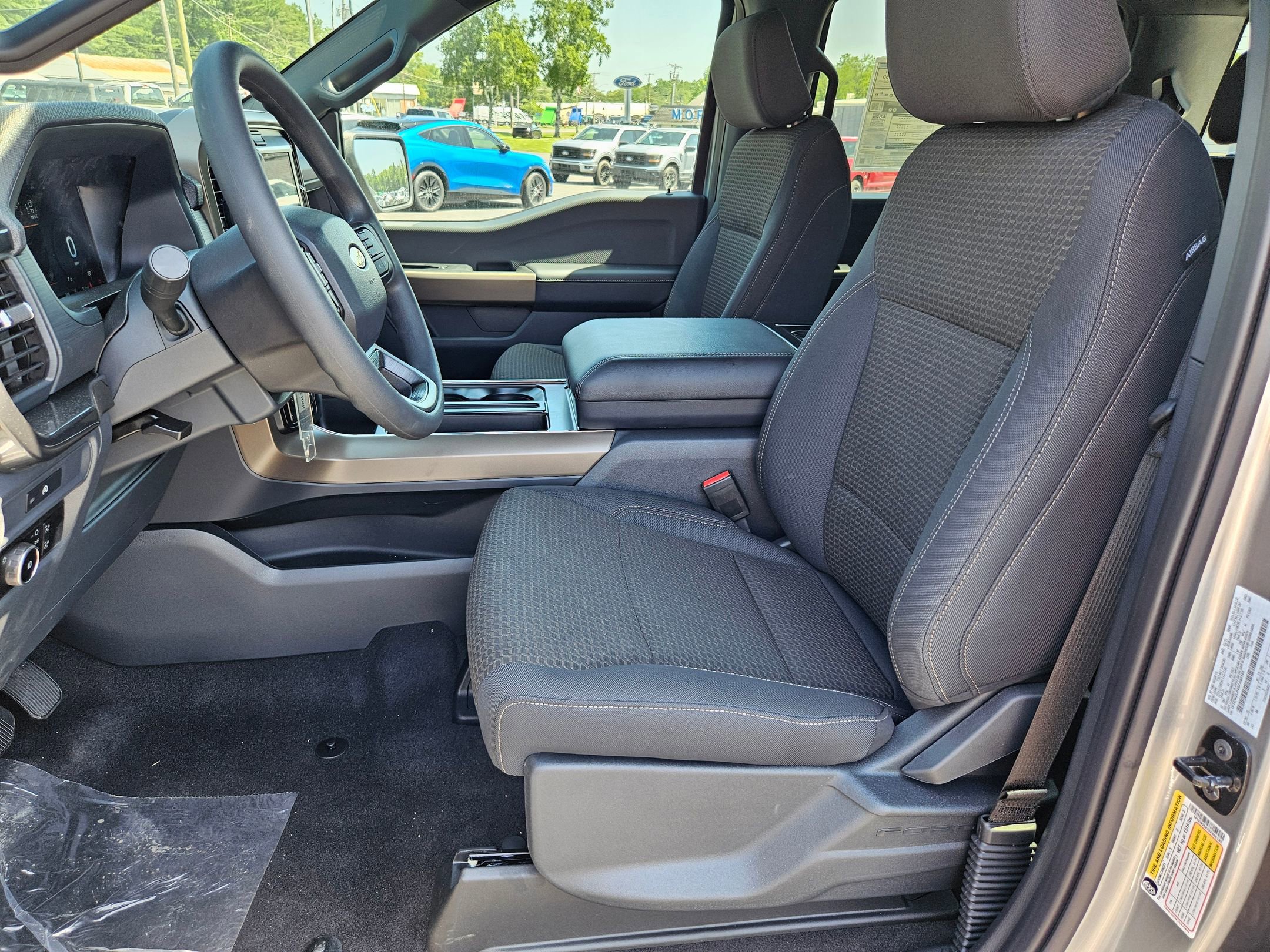 New 2025 Ford F150 STX w/ Equipment Group 201A FX4 image 4