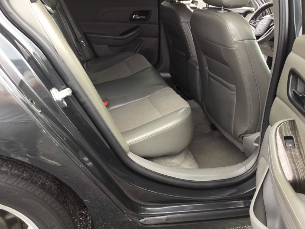 Used 2015 Chevrolet Malibu LT w/ Power Convenience Package FWD image 28