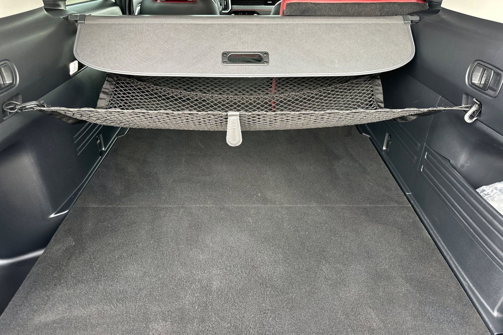 Certified 2025 MAZDA CX-50 AWD 2.5 Hybrid w/ Cargo Package image 15