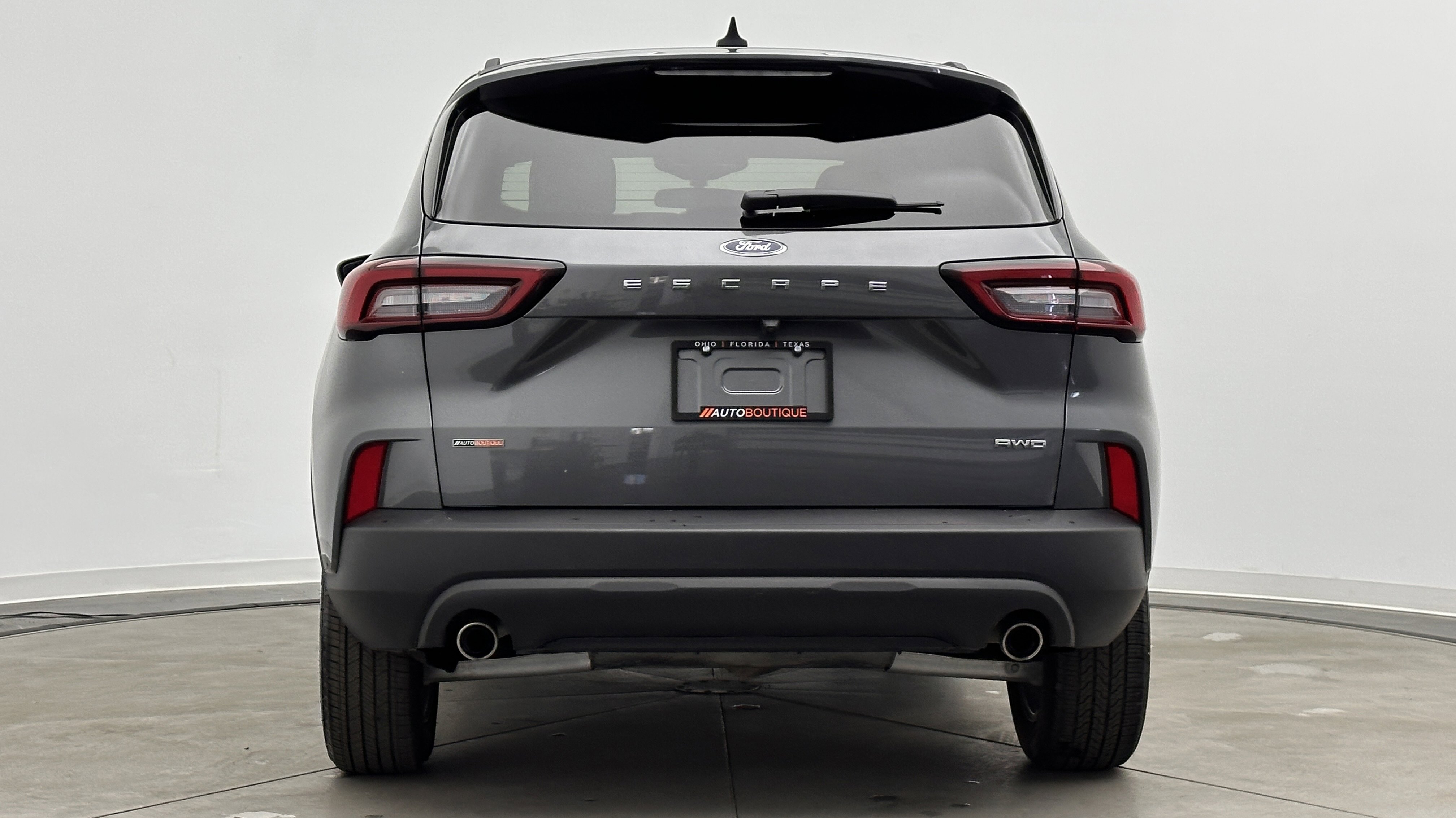 Used 2025 Ford Escape ST-Line Select AWD/4WD image 6