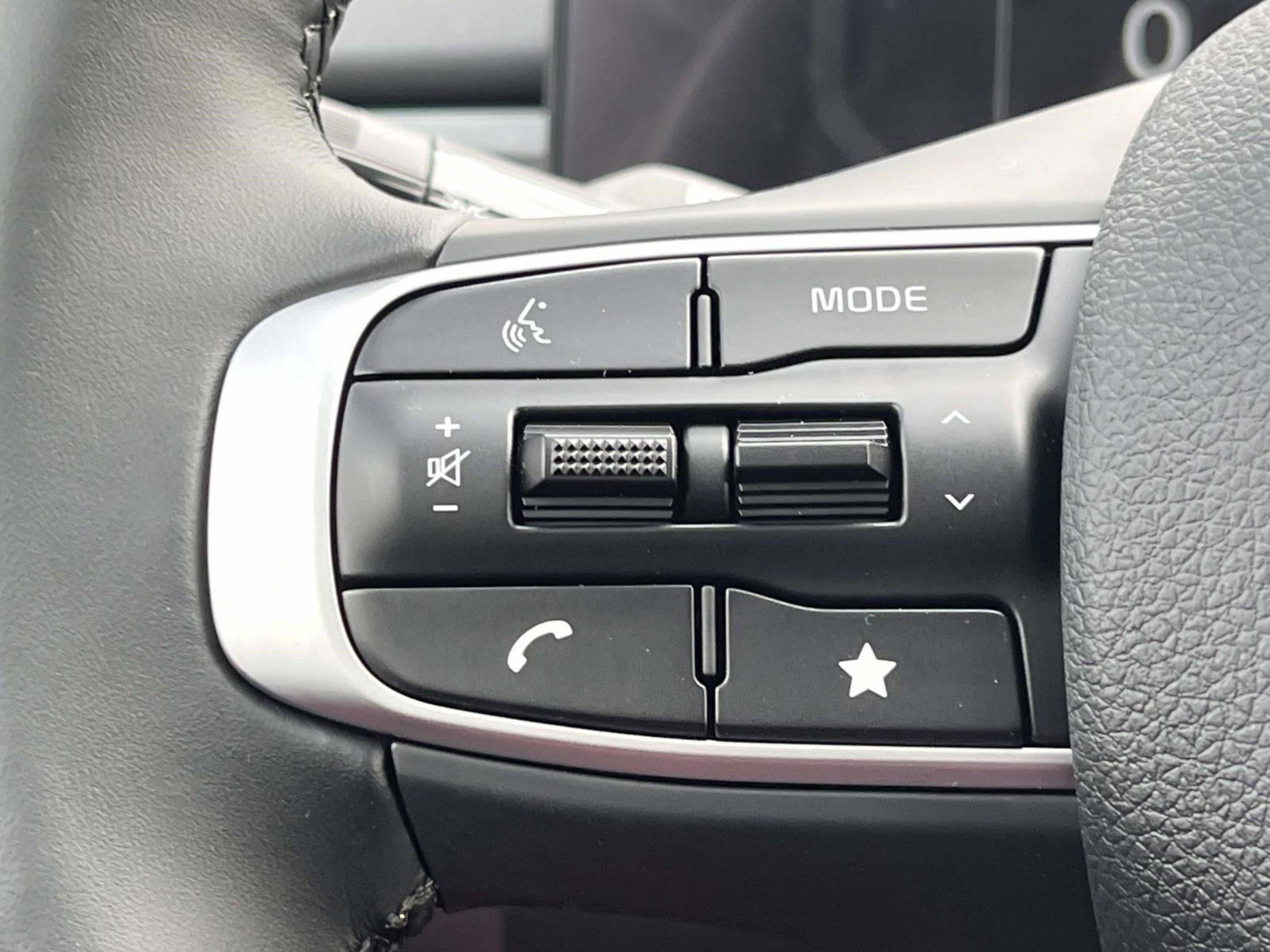 New 2026 Kia K5 EX FWD image 29