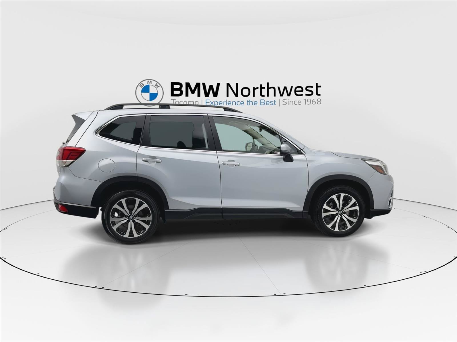 Used 2020 Subaru Forester Limited w/ Popular Package #3 AWD/4WD image 4