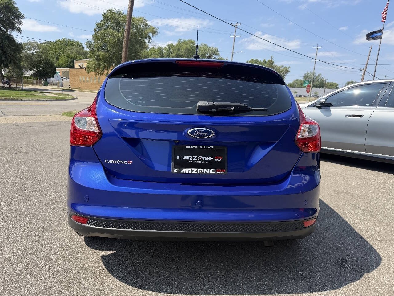 Used 2014 Ford Focus Titanium FWD image 6