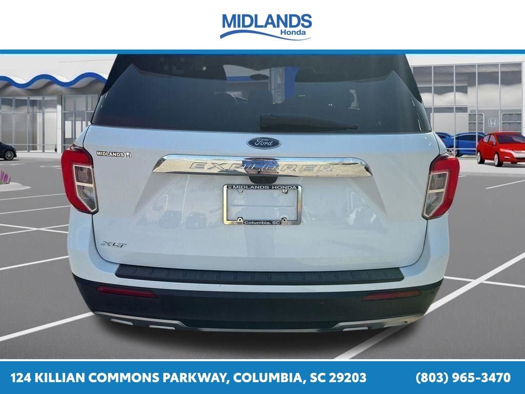 Used 2023 Ford Explorer XLT w/ Equipment Group 202A RWD image 11