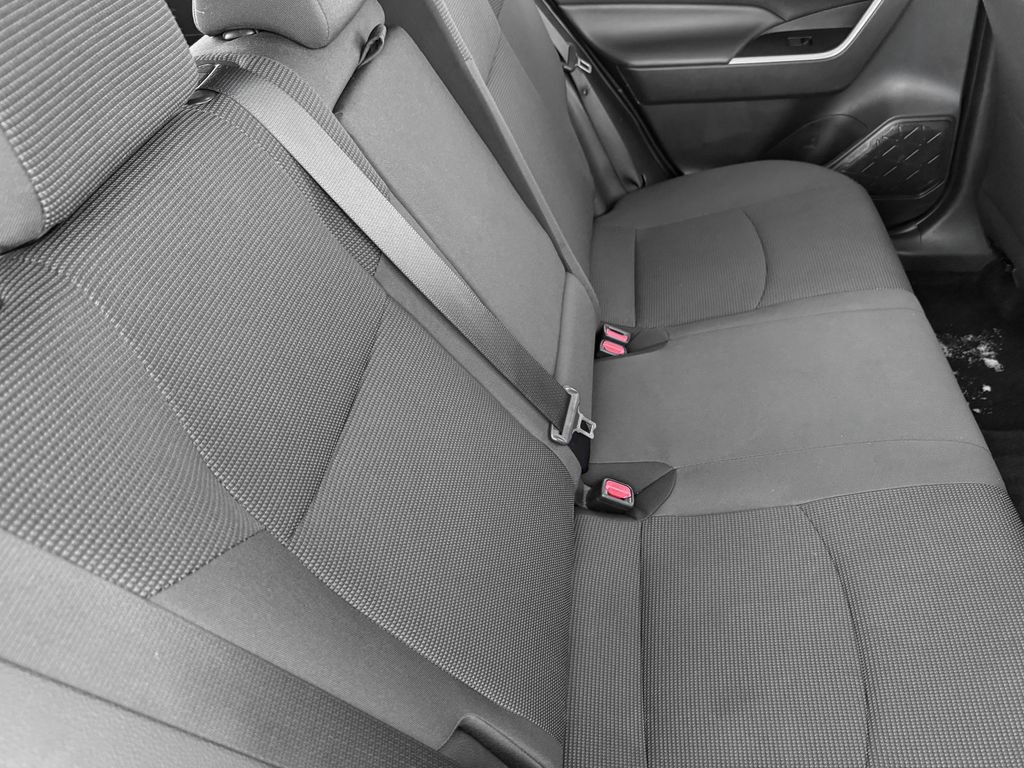 Used 2024 Toyota RAV4 LE image 26