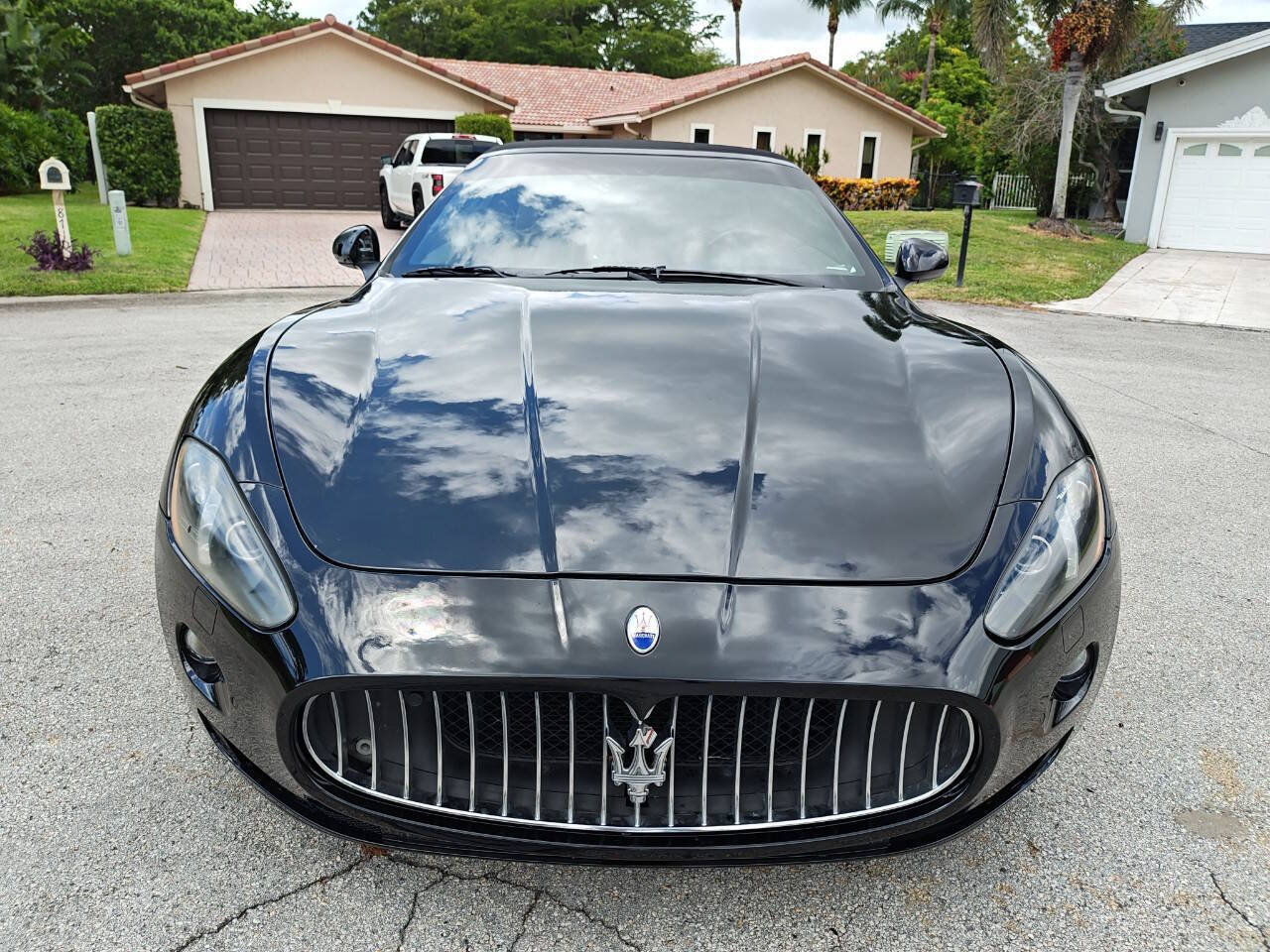 Used 2015 Maserati GranTurismo Convertible RWD image 18