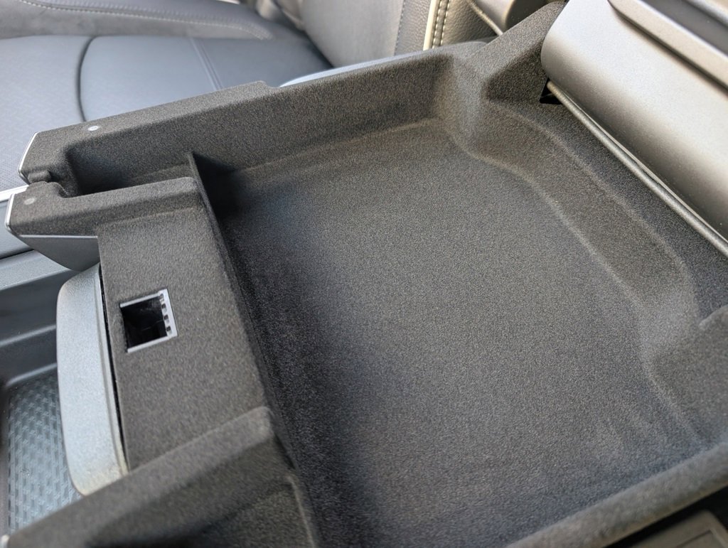 New 2025 RAM 2500 Laramie image 32