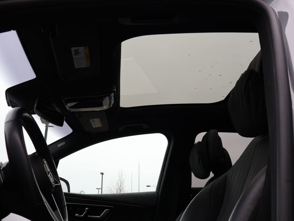 Certified 2023 Mercedes-Benz EQS 580 4MATIC SUV image 17