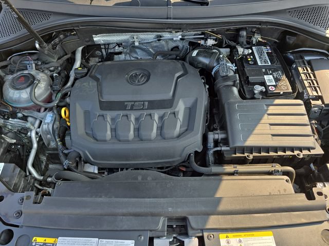 Used 2022 Volkswagen Tiguan SE w/ Panoramic Sunroof Package AWD/4WD image 34