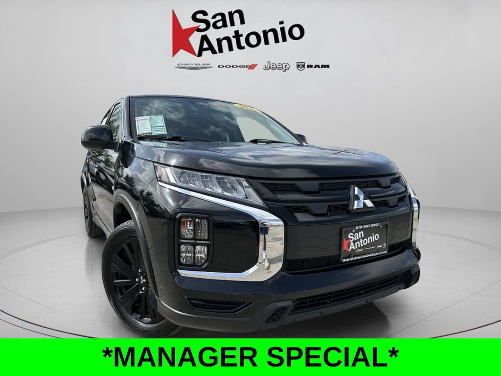Used 2023 Mitsubishi Outlander Sport LE AWD/4WD image 2